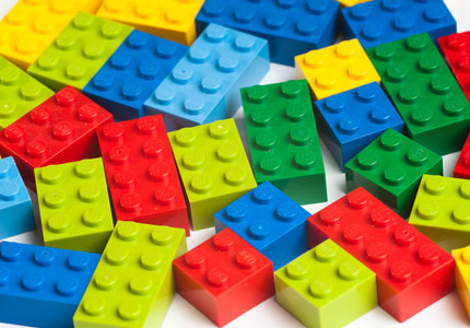 プラスチック & 熱可塑性プラスチックにおけるポリマー安定剤の応用