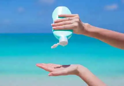 パーソナルケアにおけるポリマー安定剤の応用