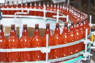 UVダメージはどのような材料ですか?